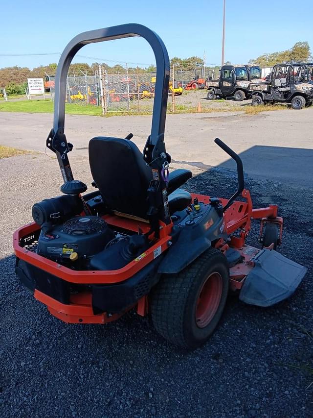 Image of Kubota Z724XKW equipment image 4