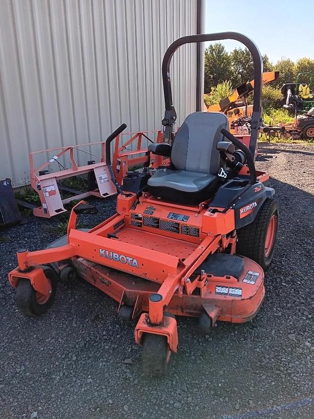 Image of Kubota Z724XKW equipment image 1