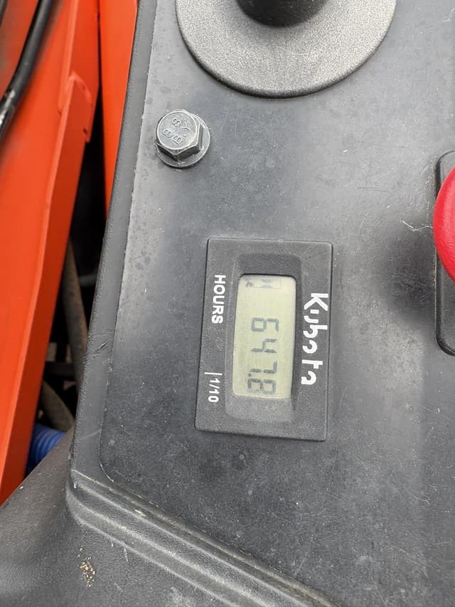 Image of Kubota Z725 equipment image 1