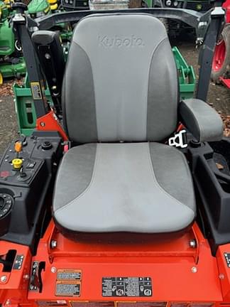 Image of Kubota Z725 equipment image 4