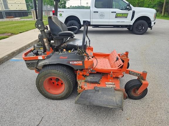 Image of Kubota Z726X equipment image 4