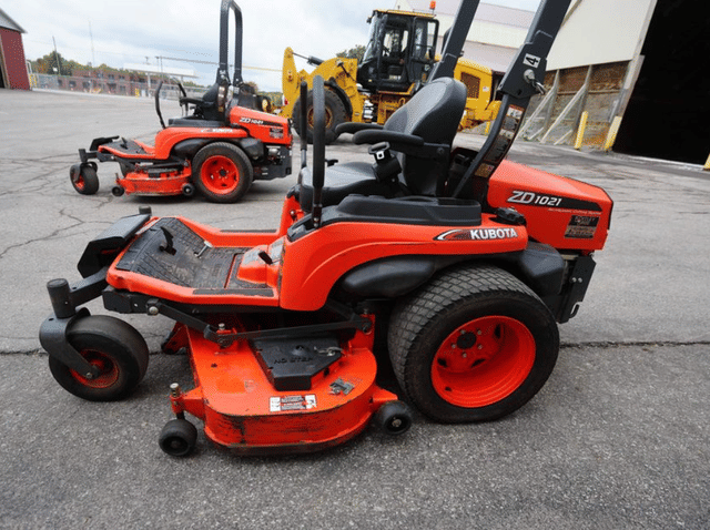 Image of Kubota ZD1021 equipment image 1