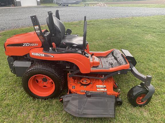 Image of Kubota ZD1021 equipment image 1