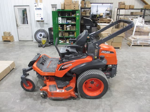 Image of Kubota ZD1211 equipment image 1