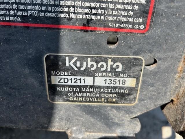 Image of Kubota ZD1211 Image 1