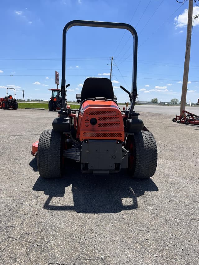 Image of Kubota ZD1211L equipment image 3