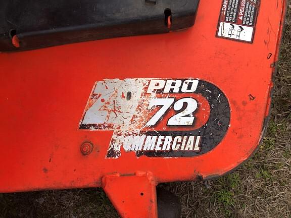 Image of Kubota ZD331 equipment image 3