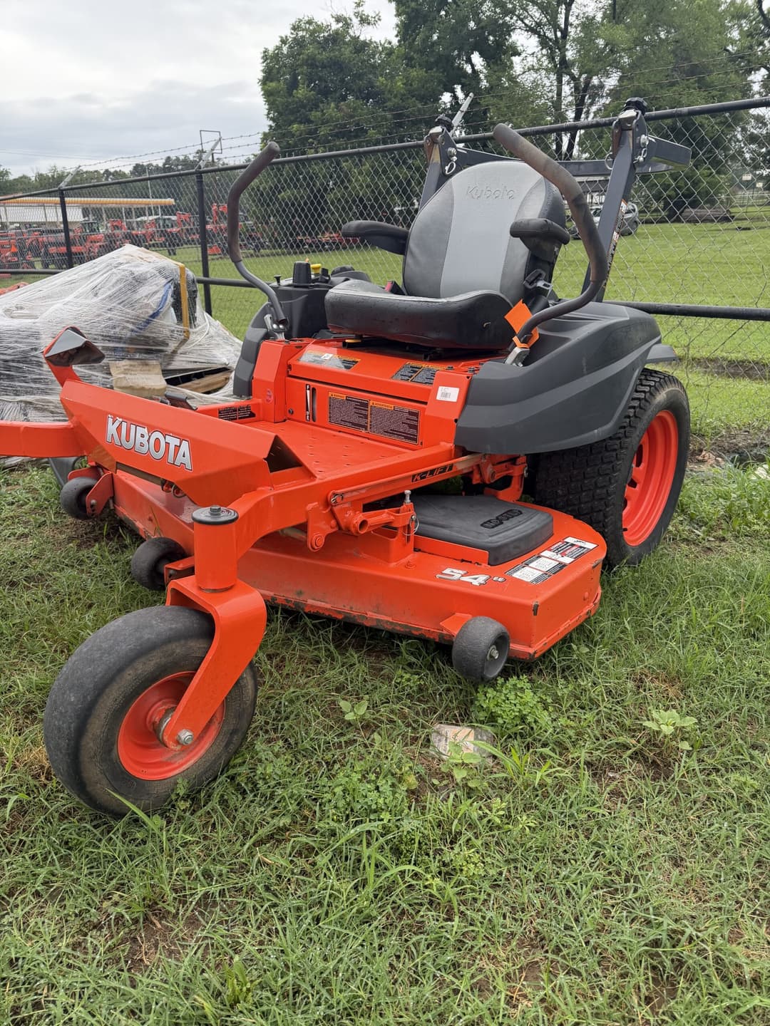 Image of Kubota Z421KW Image 1