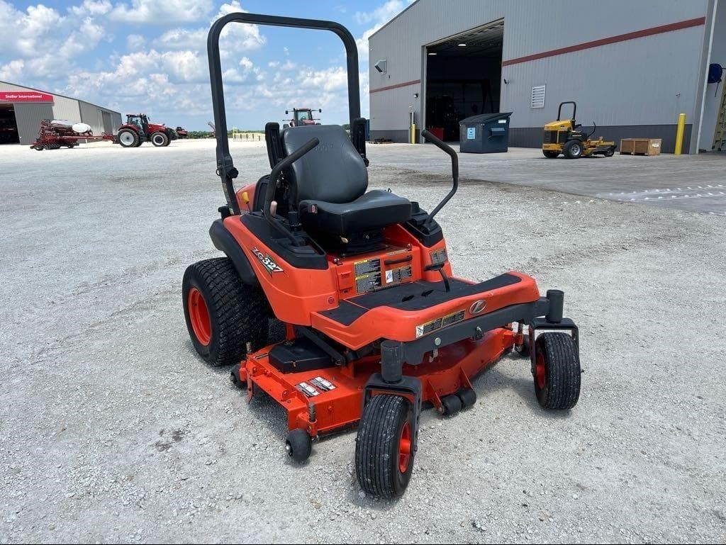 Image of Kubota ZG327 Primary image