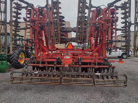 Image of Kuhn Krause Excelerator 8005 equipment image 1