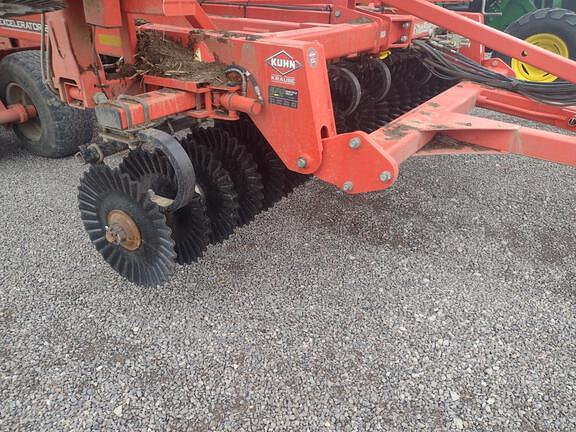 Image of Kuhn Krause Excelerator 8005 equipment image 4