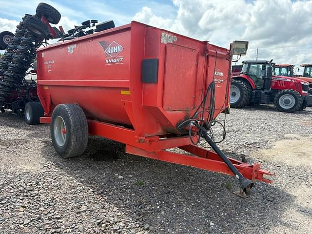 Image of Kuhn Knight 3130 equipment image 3