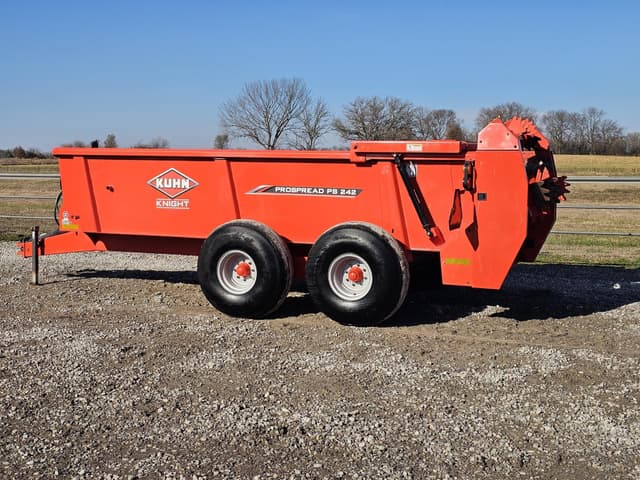Image of Kuhn Knight PS242 equipment image 3