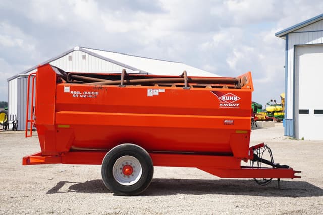Image of Kuhn Knight RA142 equipment image 3