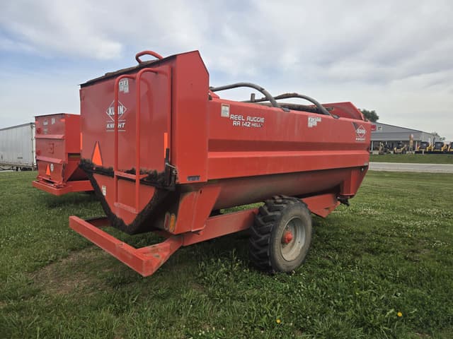 Image of Kuhn Knight RA142 equipment image 2