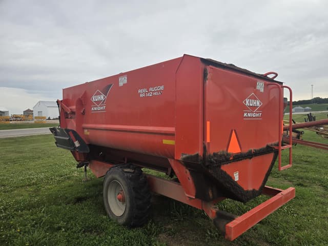 Image of Kuhn Knight RA142 equipment image 1