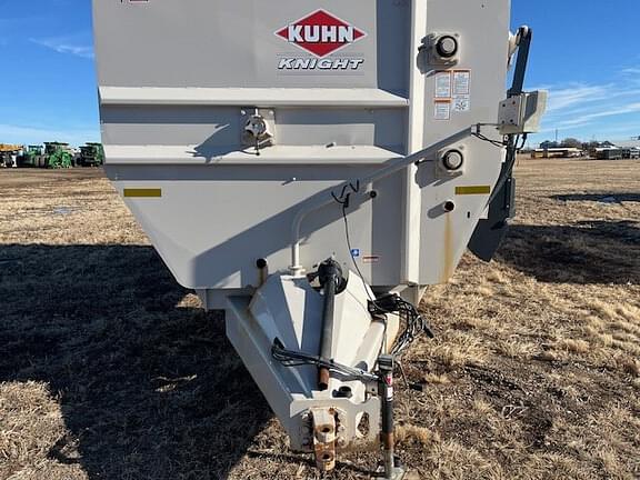 Image of Kuhn Knight RC260 equipment image 2