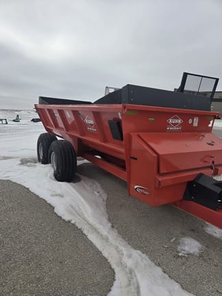 2018 Kuhn Knight SL118 Equipment Image0