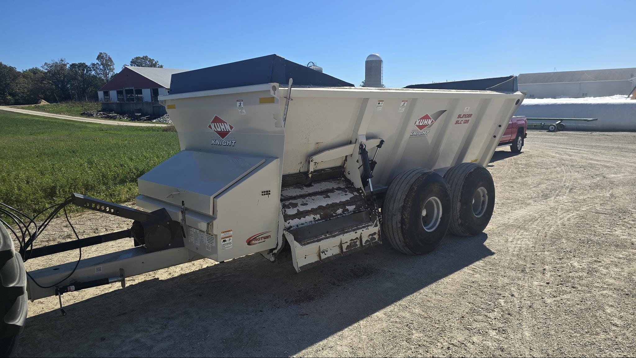 2018 Kuhn Knight SLC126 Equipment Image0