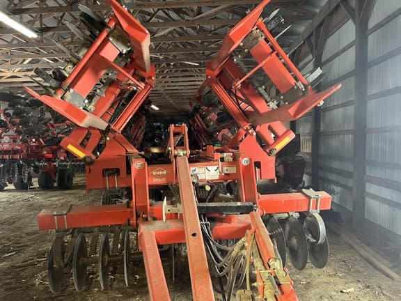 Image of Kuhn Krause Dominator 4855-11 equipment image 2