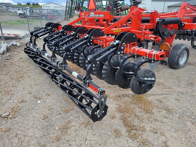 Image of Kuhn Krause Dominator 4855 equipment image 4