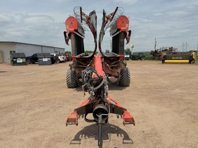 Image of Kuhn Merge-Maxx 700 equipment image 1