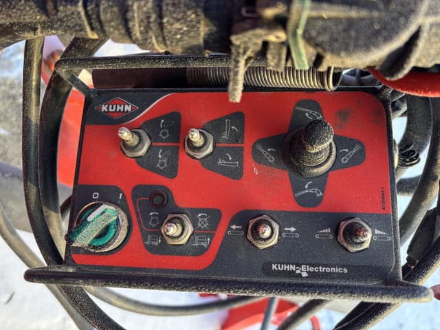 Image of Kuhn Primor 4270M equipment image 4