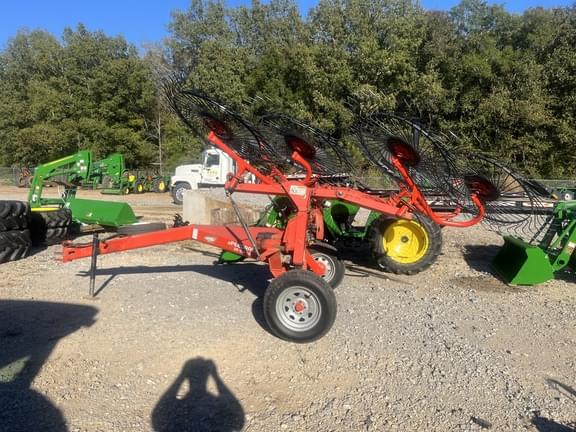Image of Kuhn SR108 equipment image 4