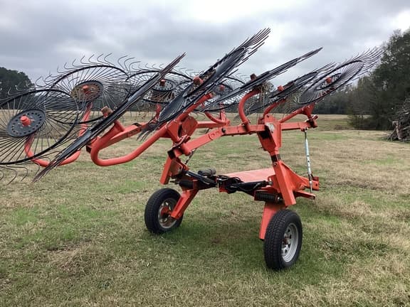 Image of Kuhn SR110 equipment image 4