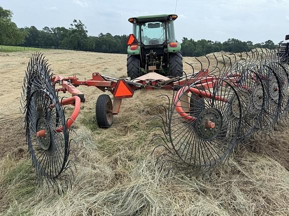 Image of Kuhn SR110GII equipment image 2