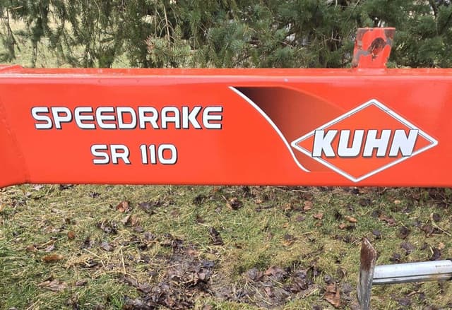 Image of Kuhn SR110 equipment image 4