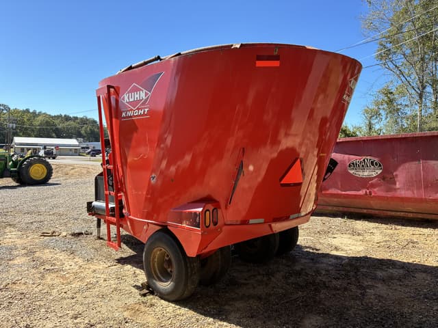 Image of Kuhn Knight VSL250T equipment image 2