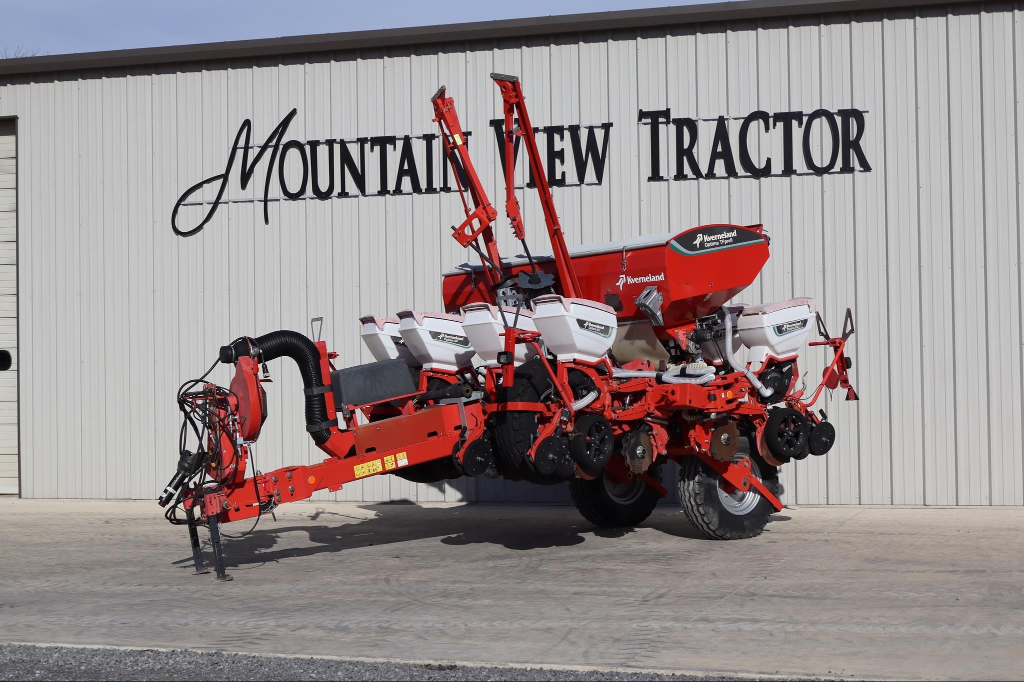 2018 Kverneland Optima TFprofi ll SX Equipment Image0