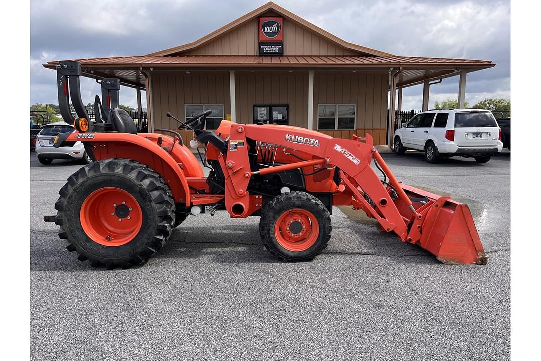 Image of Kubota L3301 Primary image