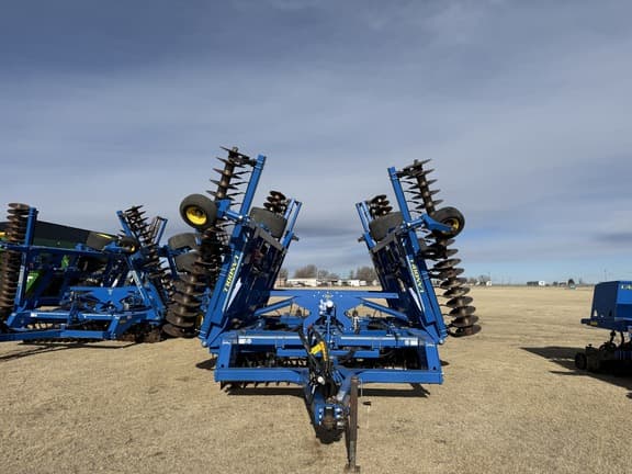 Image of Landoll 7530 equipment image 1