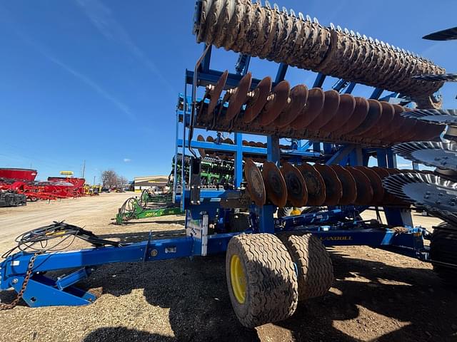 Image of Landoll 7833 equipment image 2