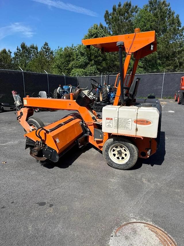 Image of Laymor SM300 equipment image 4