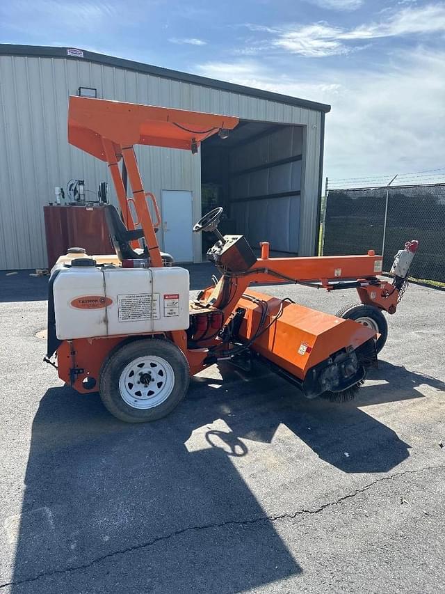 Image of Laymor SM300 equipment image 2
