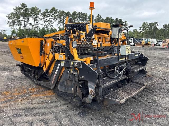 Image of LeeBoy 8500D equipment image 3