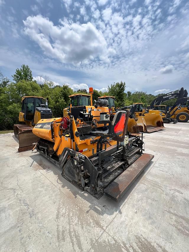 Image of LeeBoy 8510D equipment image 4
