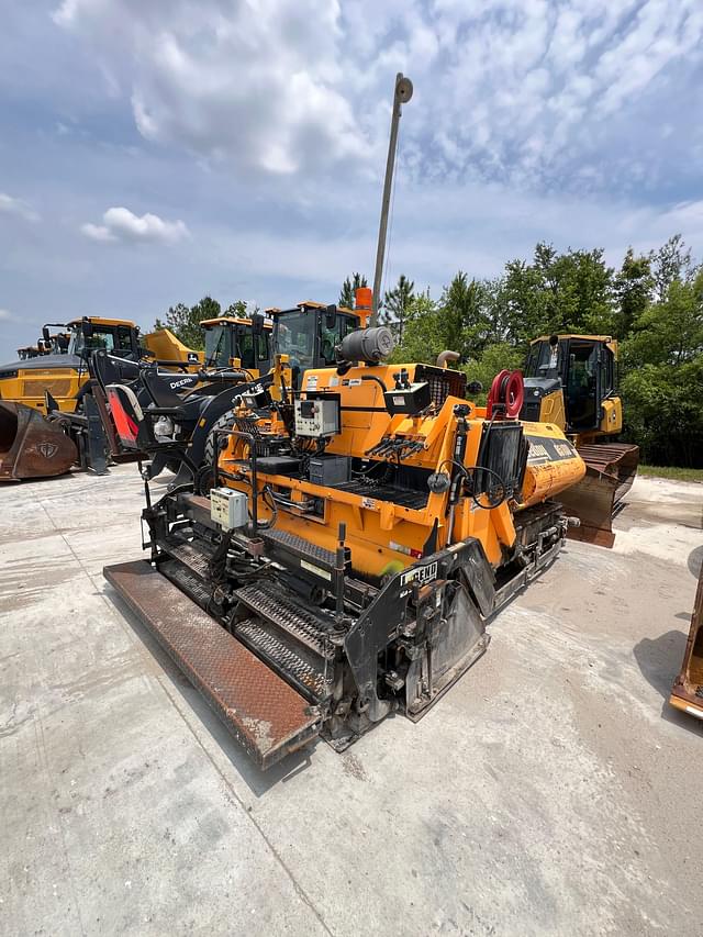Image of LeeBoy 8510D equipment image 2