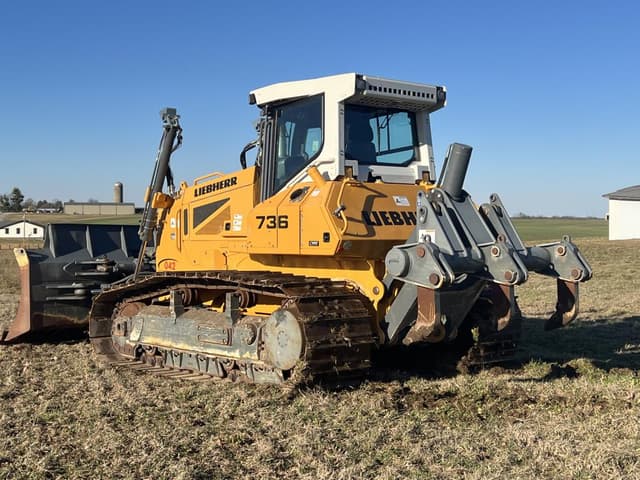 Image of Liebherr 736 equipment image 3