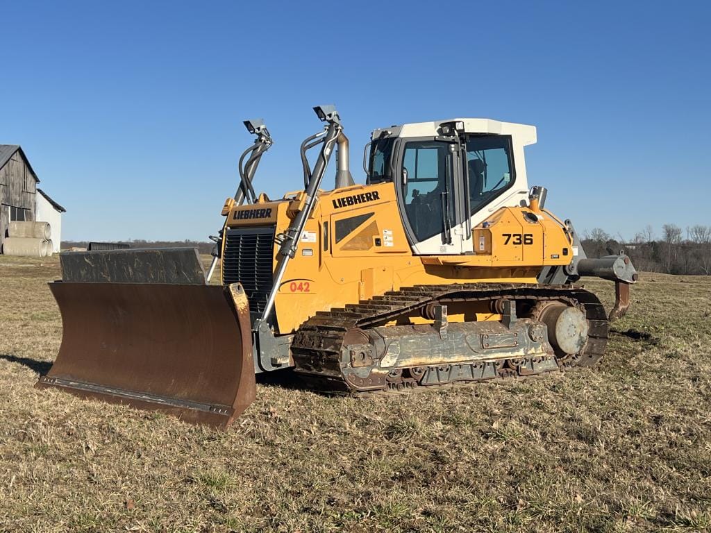 Liebherr 736 Equipment Image0