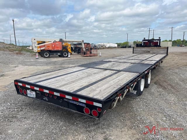 Image of Load Trail Gooseneck equipment image 1