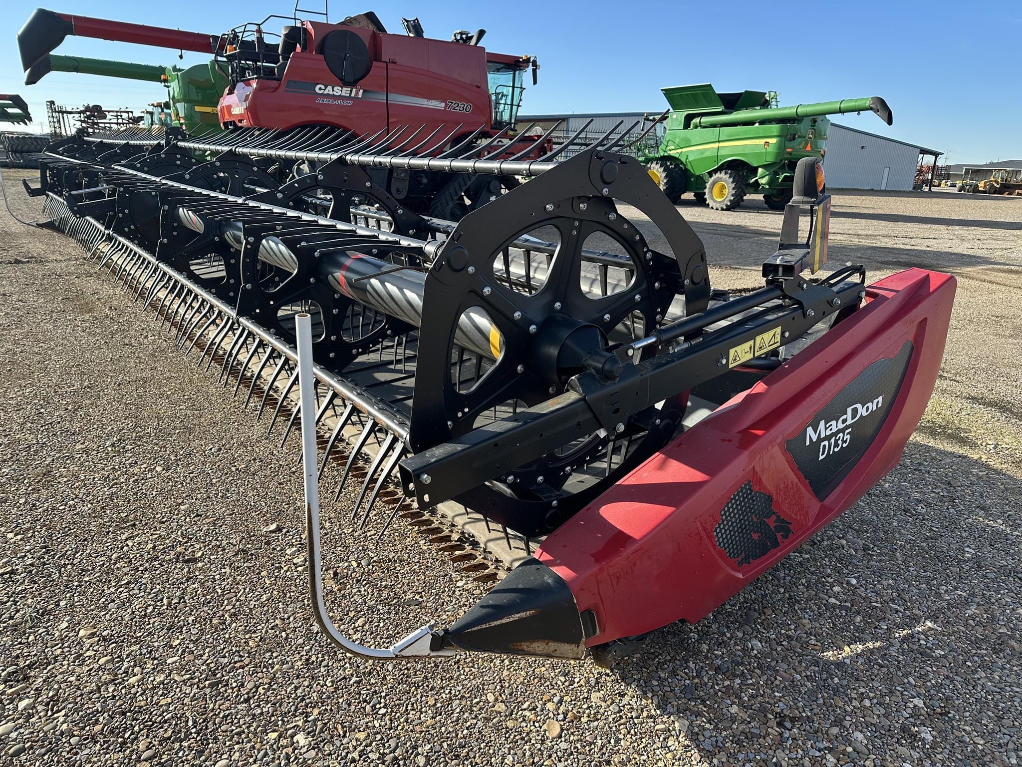 2018 MacDon D135 Equipment Image0