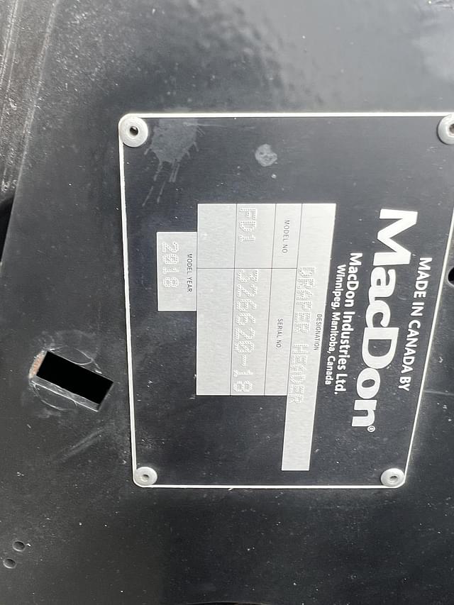 Image of MacDon FD135 equipment image 4