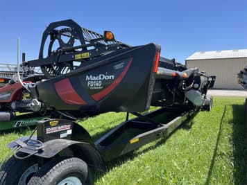 Main image MacDon FD140