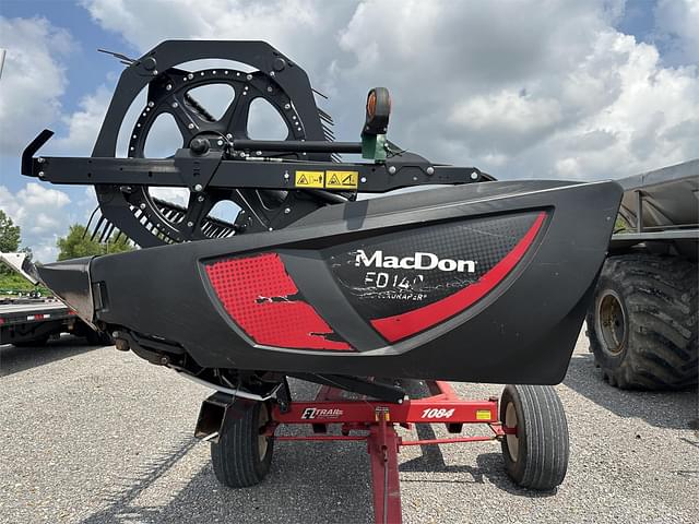 Image of MacDon FD140 equipment image 2