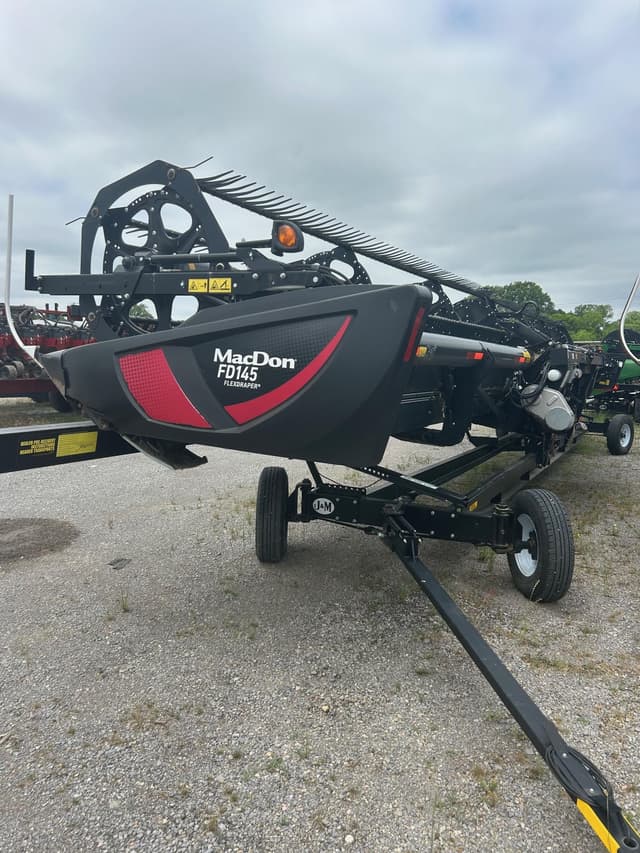 Image of MacDon FD145 equipment image 2