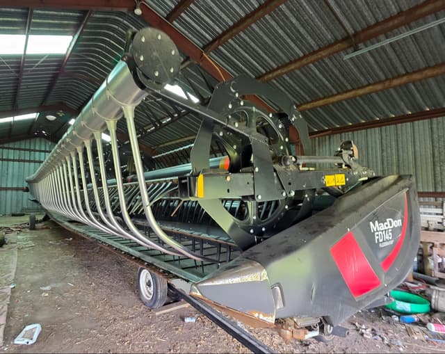 Image of MacDon FD145 equipment image 2